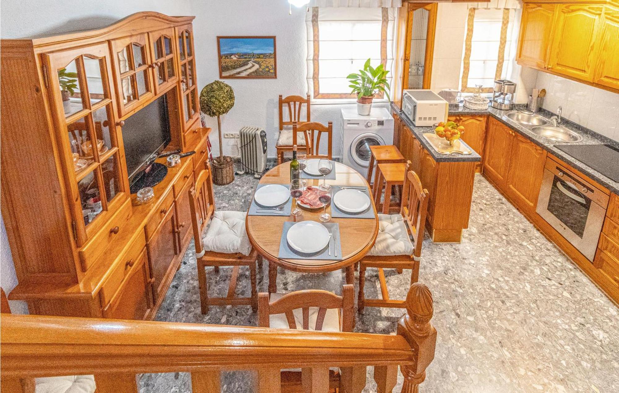 Stunning Home In Mlaga With 2 Bedrooms And Wifi Malaga Luaran gambar