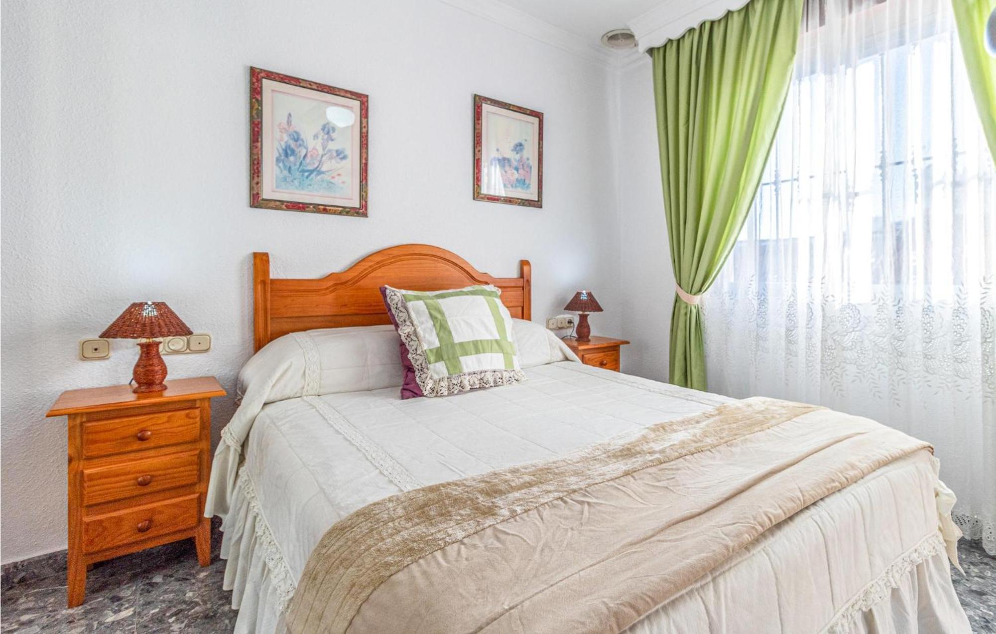 Stunning Home In Mlaga With 2 Bedrooms And Wifi Malaga Luaran gambar